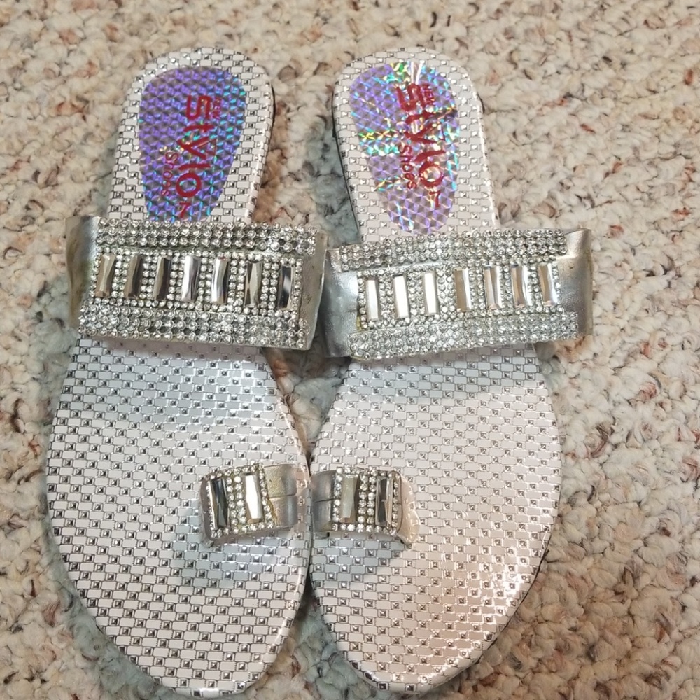 Sliver sandals